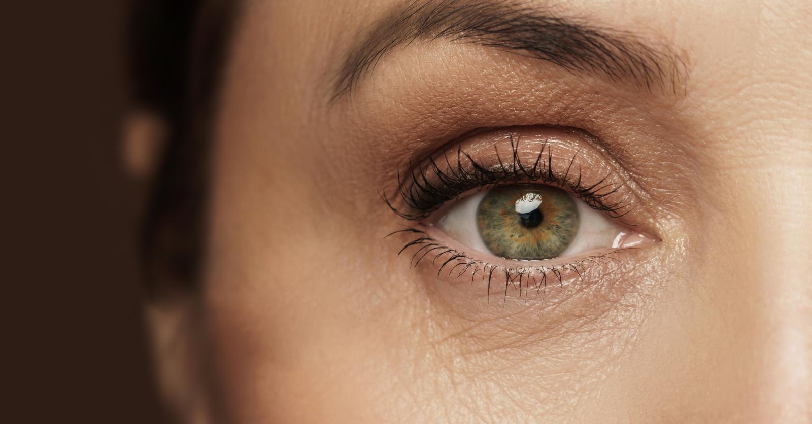 Comment maquiller une peau mature? Les 7 secrets d’un pro